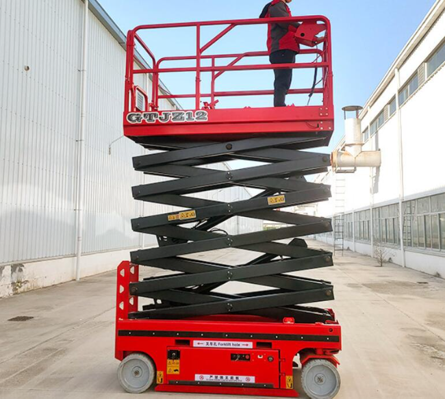 六枝特自行走移动式升降机